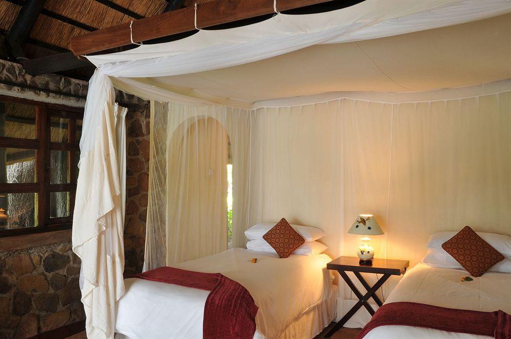 Three Cities Thorntree River Lodge Livingstone Bagian luar foto