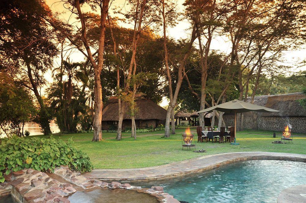 Three Cities Thorntree River Lodge Livingstone Bagian luar foto